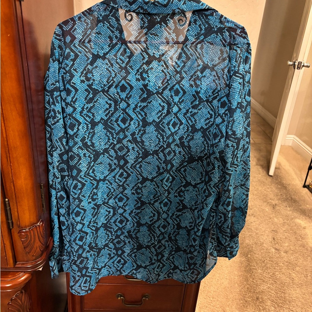 Venezia vintage Teal and Black Geometric Button-Down Shirt